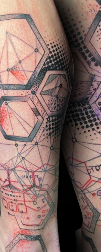 1_geometricke.tetovani.dotwork.Mak_.019